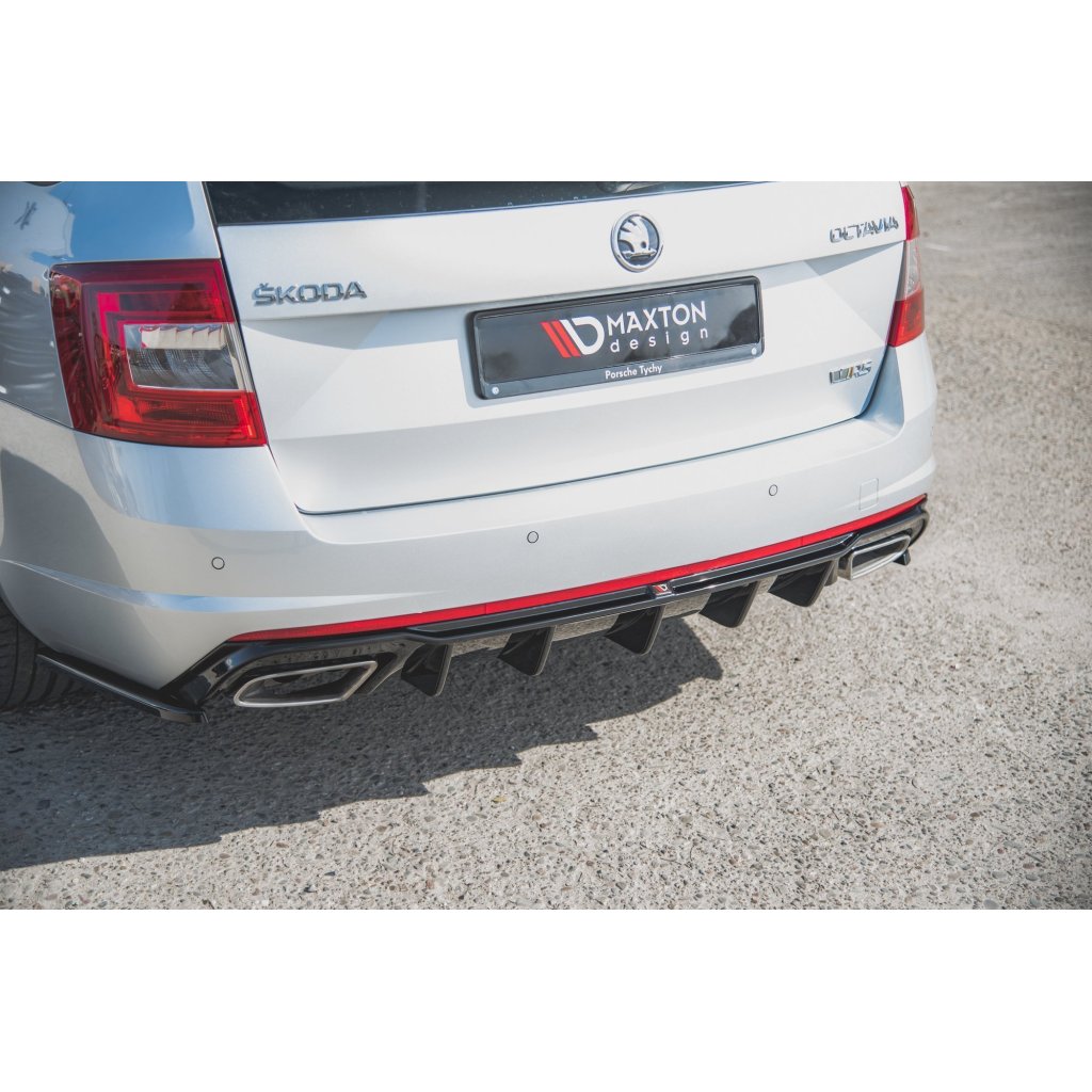 Maxton Design vložka zadního nárazníku ver.2 pro Škoda Octavia RS Mk3, černý lesklý plast ABS, pro dieselové motory