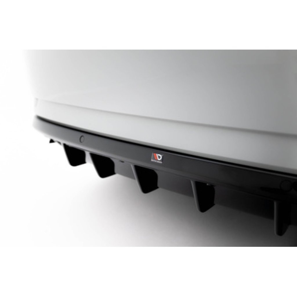 Maxton Design vložka zadního nárazníku ver.2 pro Škoda Superb Mk3, černý lesklý plast ABS, Liftback / Combi