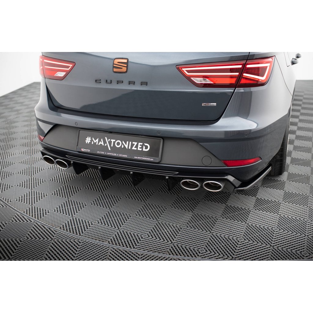 Maxton Design vložka zadního nárazníku ver.3 pro Seat Leon Cupra Mk3 Facelift, černý lesklý plast ABS