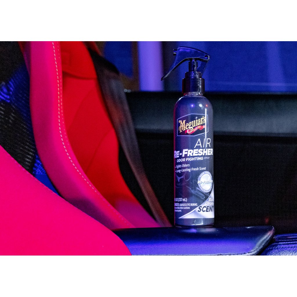 Meguiar's Air Re-Fresher Odor Fighting Spray - Black Chrome Scent - osvěžovač vzduchu v rozprašovači, vůně "Black Chrome", 237 ml