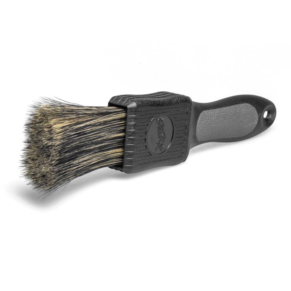 Meguiar's Dash & Trim Brush - víceúčelový detailingový štětec s nastavitelnou délkou a tuhostí štětin