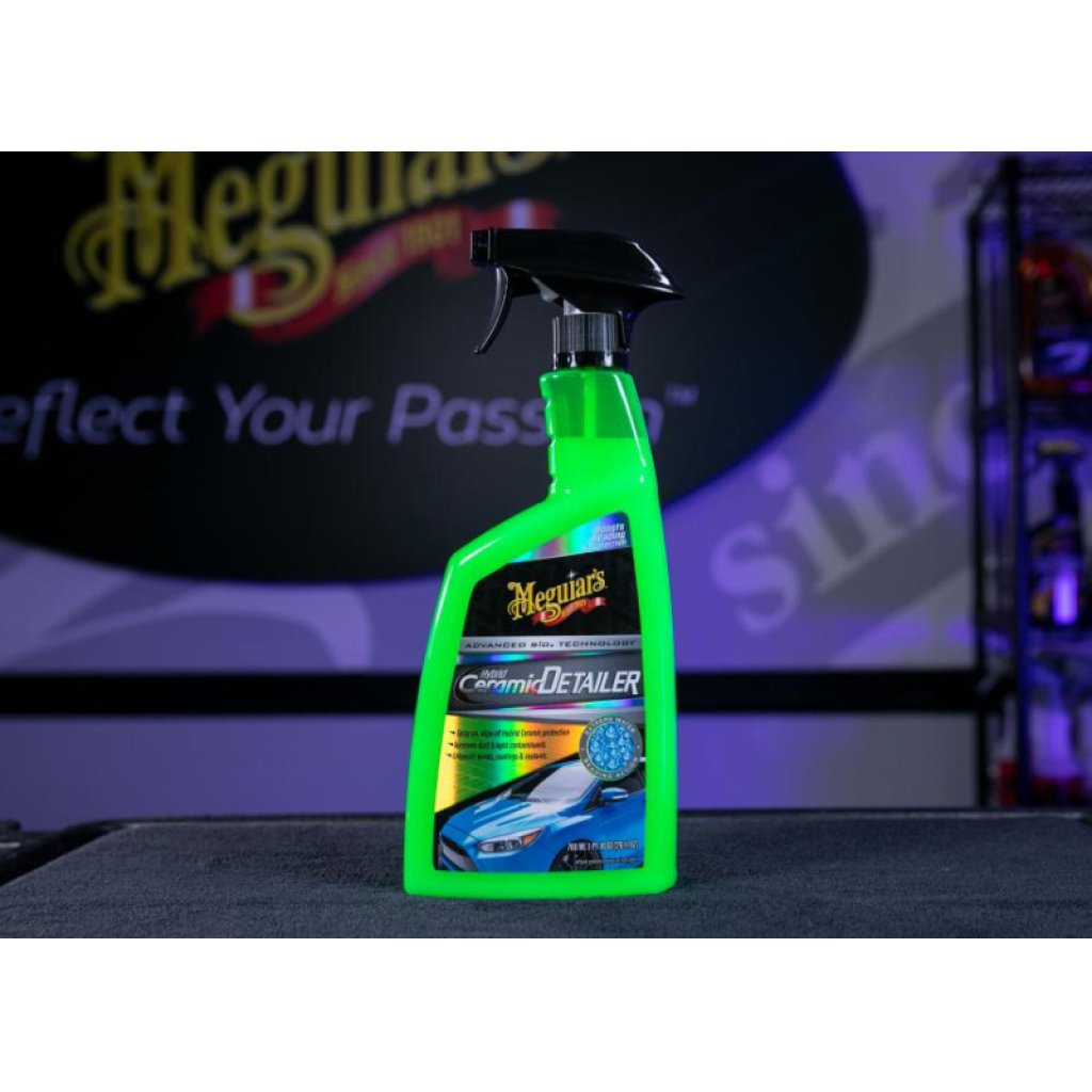 Meguiar's Hybrid Ceramic Detailer - hybridní keramický detailer pro odstranění lehkých nečistot a posílení ochrany, 768 ml