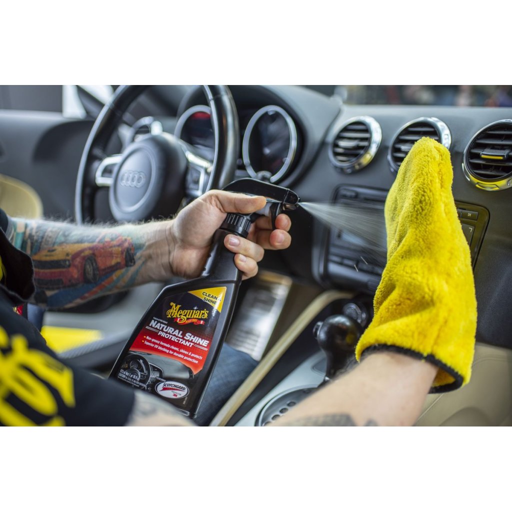 Meguiar's Natural Shine Vinyl & Rubber Protectant - ochrana interiérových plastů, přirozený vzhled (nedodává lesk), 473 ml