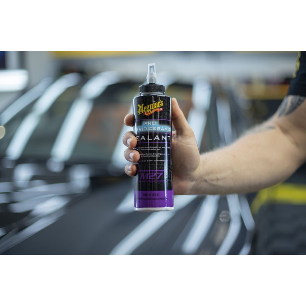 Meguiar's PRO Hybrid Ceramic Sealant - tekutý, profesionální, hybridní keramický sealant, 473 ml
