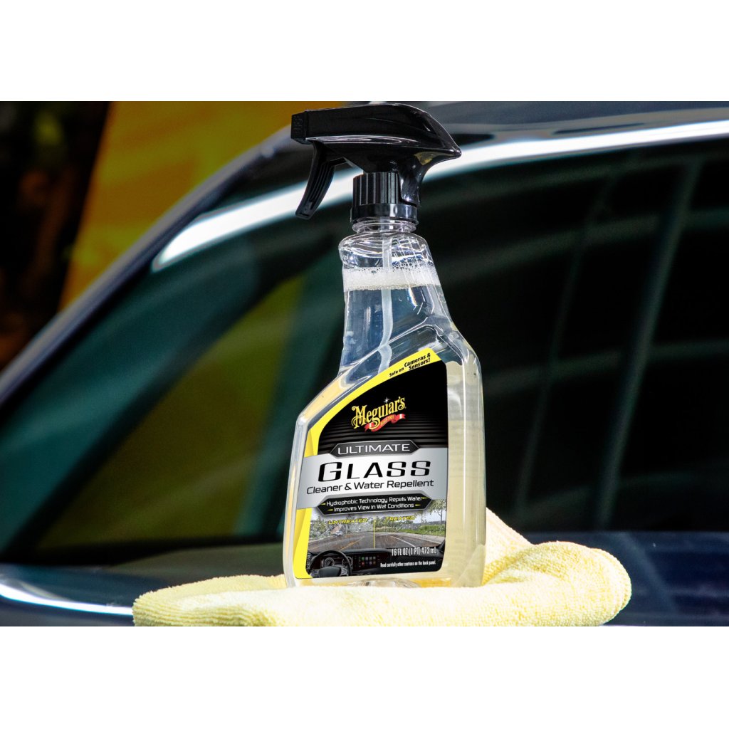 Meguiar's Ultimate Glass Cleaner & Water Repellent - čistič skel s hydrofobní ochranou + tekuté stěrače, 473ml