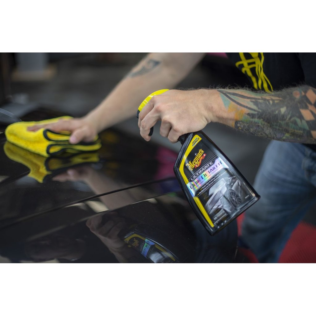 Meguiar's Ultimate Quik Detailer - přípravek pro odstranění lehkých nečistot, nové složení, 709 ml