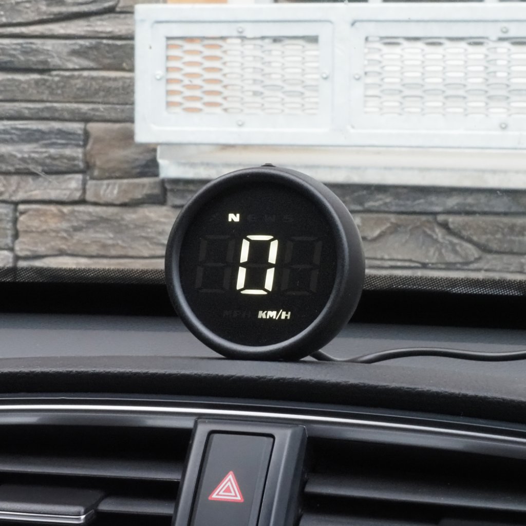 Palubní DISPLEJ s vysokou viditelností, GPS měřič rychlosti