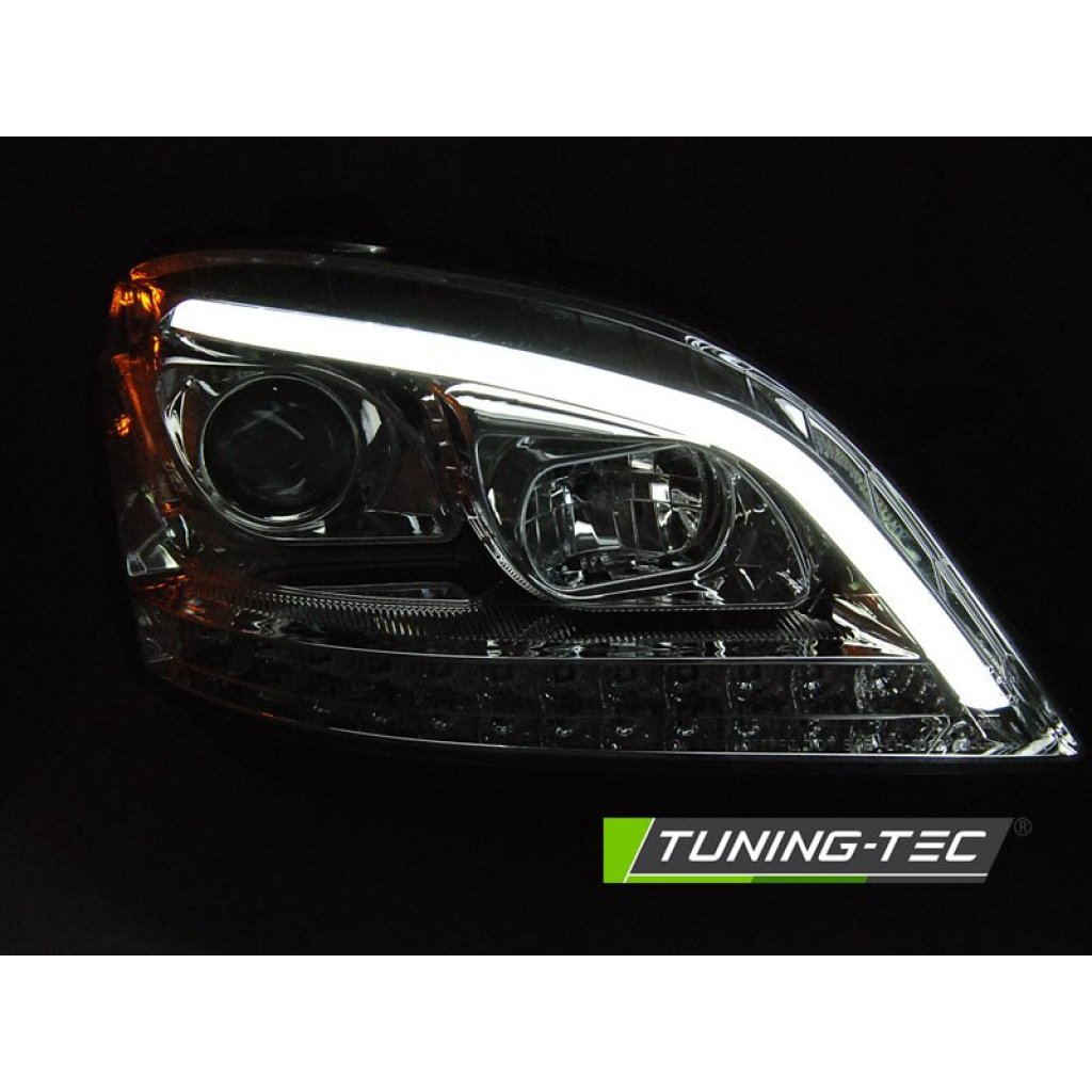 Přední světla s LED, dynamický blinkr Mercedes Benz W164 M-class 05-07 chromová