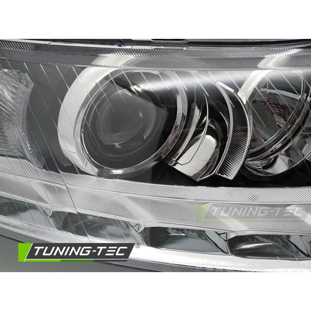 Přední světlo čiré pravé pro AUDI A6 C6 2009-2011 xenon