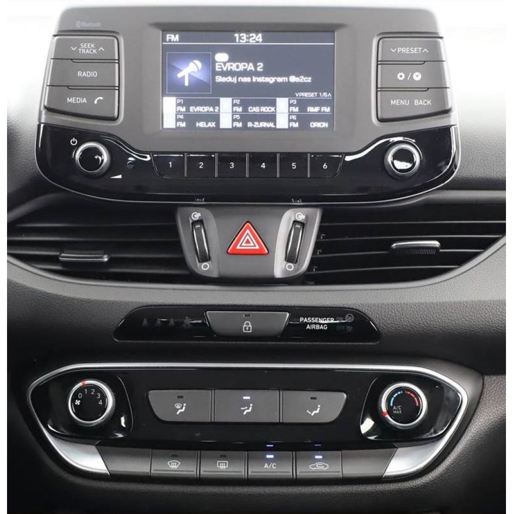 Redukce pro 9" autorádio Hyundai i30 2017-