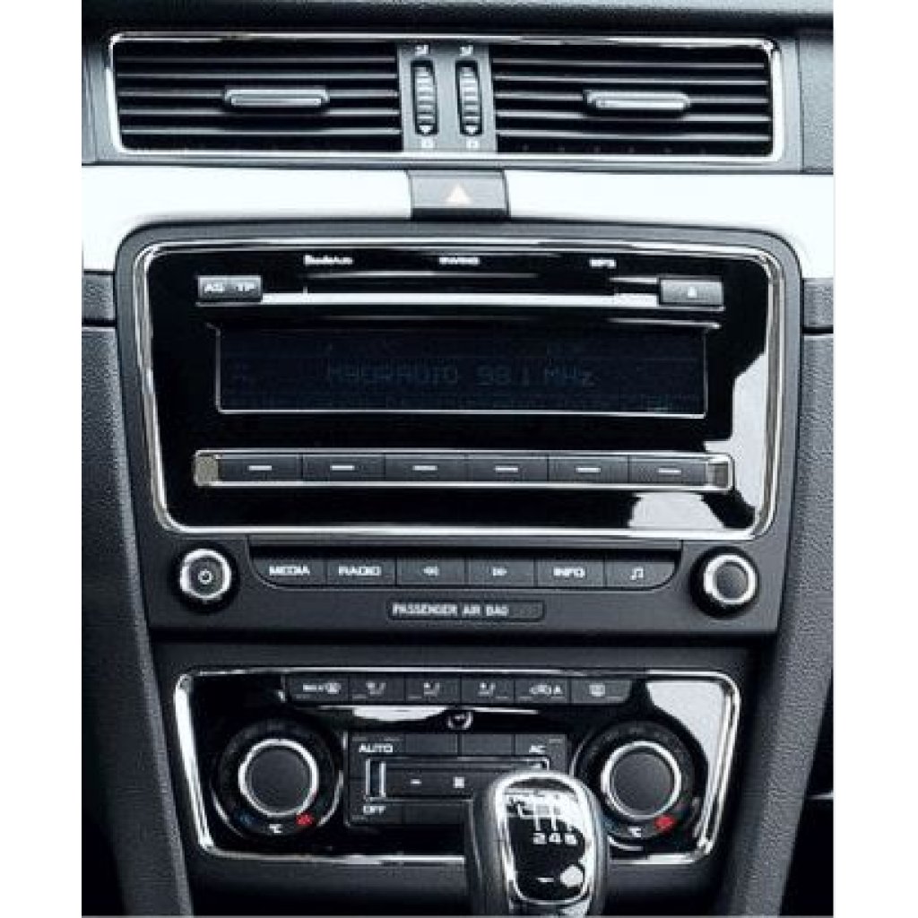 Redukce pro 9" autorádio Škoda Superb II