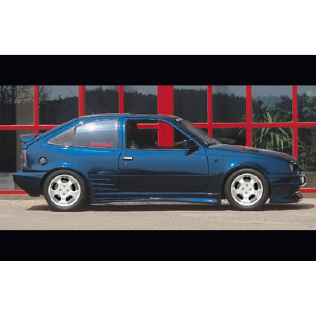 Rieger blatník pro Opel Kadett E 3-dvéř., 09/88-09/95, GFK (laminát), mont. strana levá