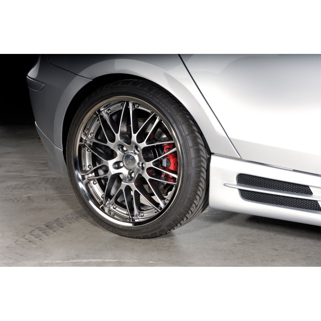 Rieger boční práh mont. strana levá pro BMW řada 1 E87 4-dvéř., sedan vč. faceliftu, r.v. 04/07-08/11, 09/04-03/07, plast ABS bez povrchové úpravy, s prolisem, s prolisem a dvěma výřezy
