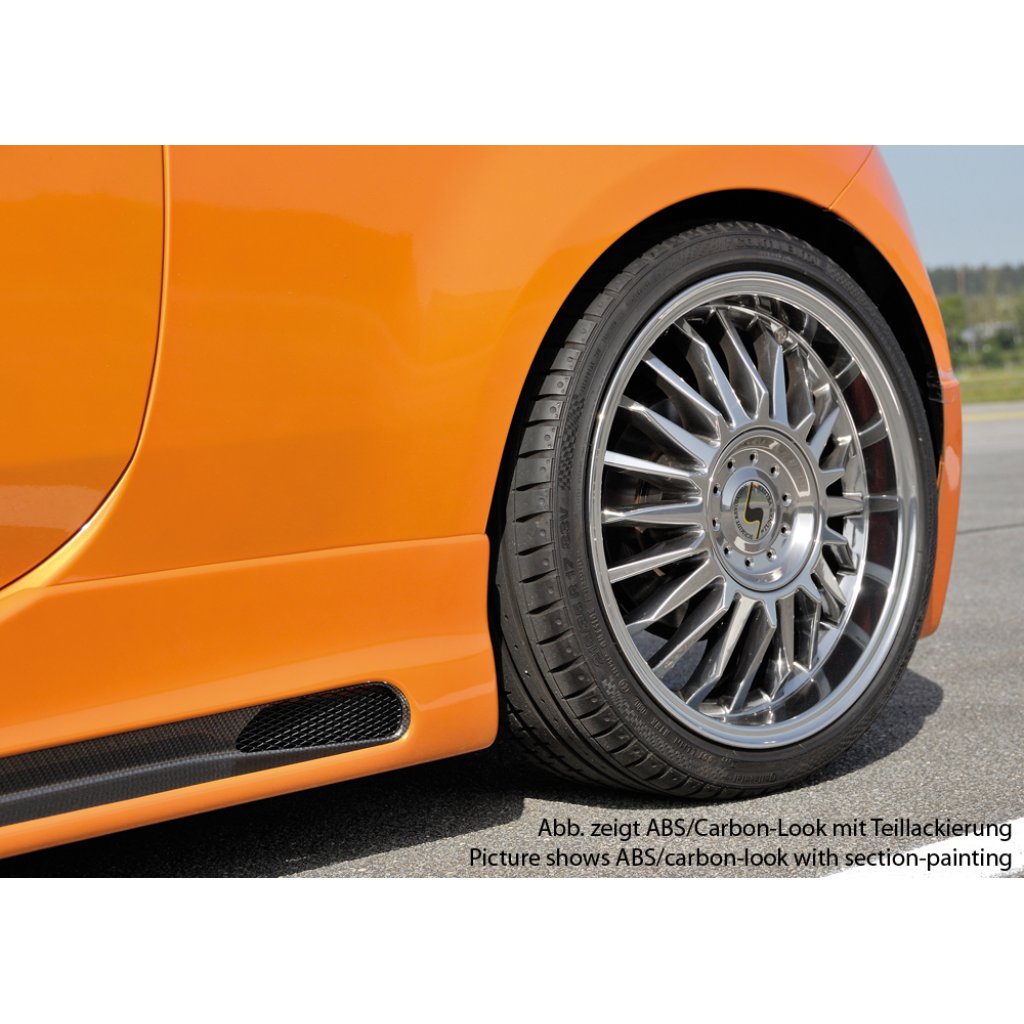 Rieger boční práh mont. strana levá pro Fiat 500 312 2-dvéř., r.v. 10/07-, plast ABS bez povrchové úpravy, s prolisem a výřezem