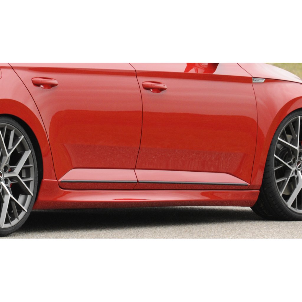Rieger boční práh mont. strana levá pro Škoda Superb III 3T, 3V combi, sedan vč. faceliftu, r.v. 03/15-10/18, 11/18-, plast ABS bez povrchové úpravy