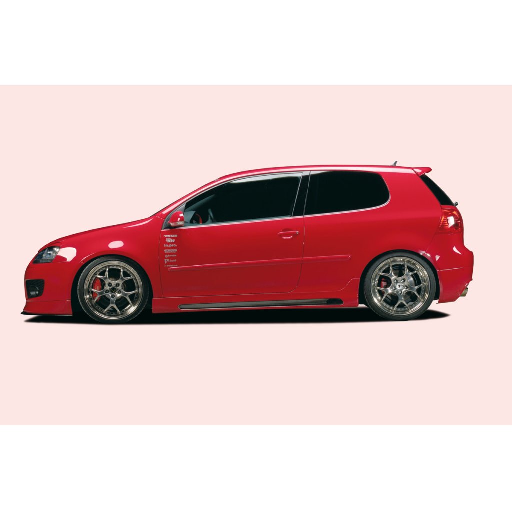 Rieger boční práh mont. strana levá pro Volkswagen Golf 5 1K 3-dvéř., GTI, R32, plast ABS s povrchovou úpravou Carbon-Look, s prolisem a výřezem