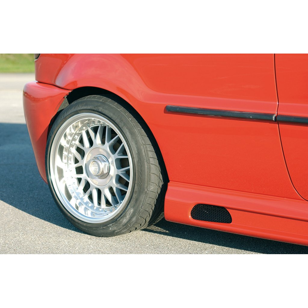 Rieger boční práh mont. strana levá pro Volkswagen Polo 4 6N 3-dvéř., 5-dvéř., r.v. 10/94-01, plast ABS bez povrchové úpravy, s prolisem a výřezem