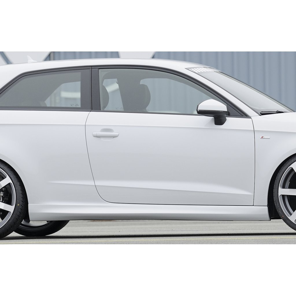Rieger boční práh mont. strana pravá pro Audi A3 8V 5-dvéř. (sedan 8VS), 5-dvéř. (sportback 8VA) vč. faceliftu, r.v. 07/12-08/16, 09/16-, plast ABS bez povrchové úpravy