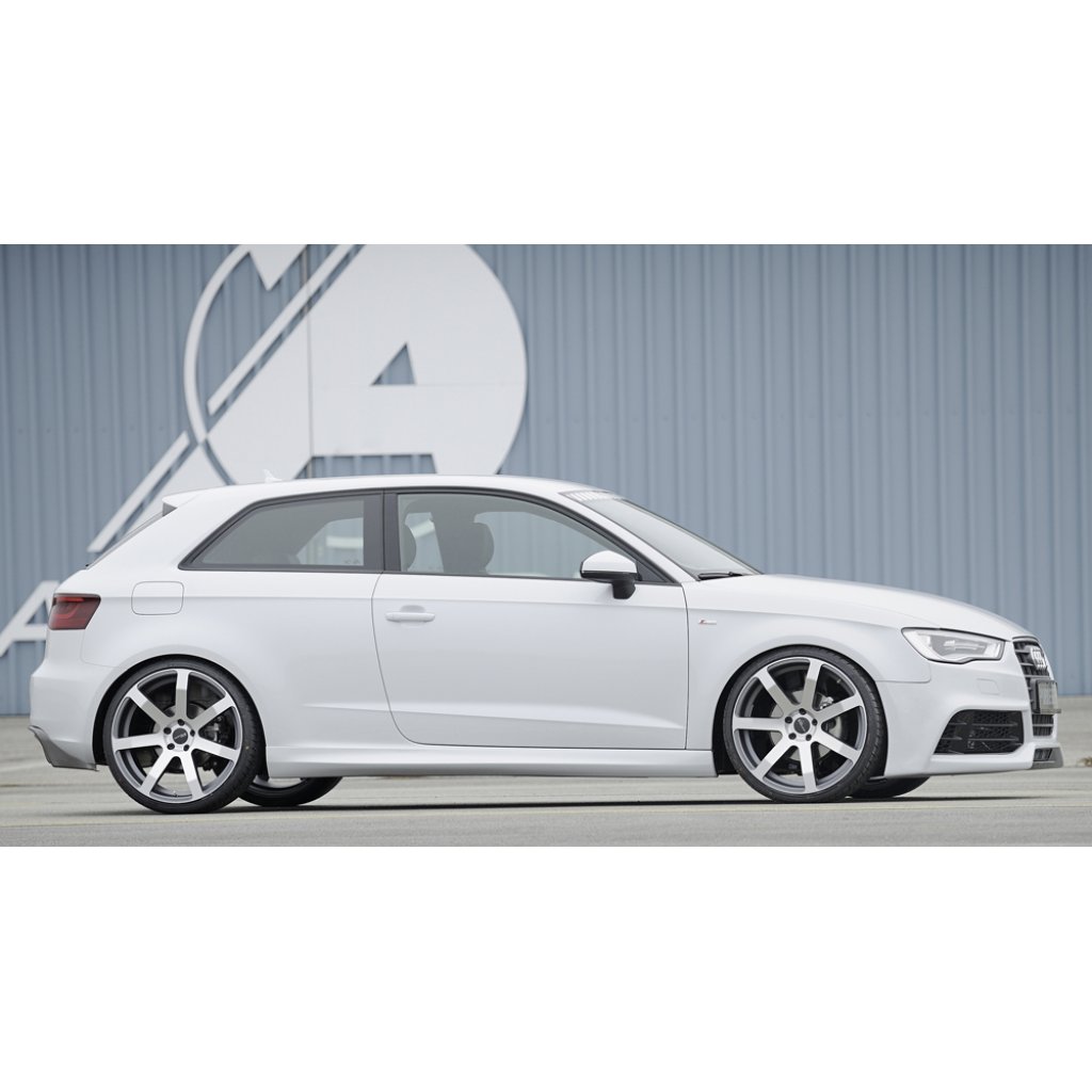 Rieger boční práh mont. strana pravá pro Audi A3 8V 5-dvéř. (sedan 8VS), 5-dvéř. (sportback 8VA) vč. faceliftu, r.v. 07/12-08/16, 09/16-, plast ABS bez povrchové úpravy