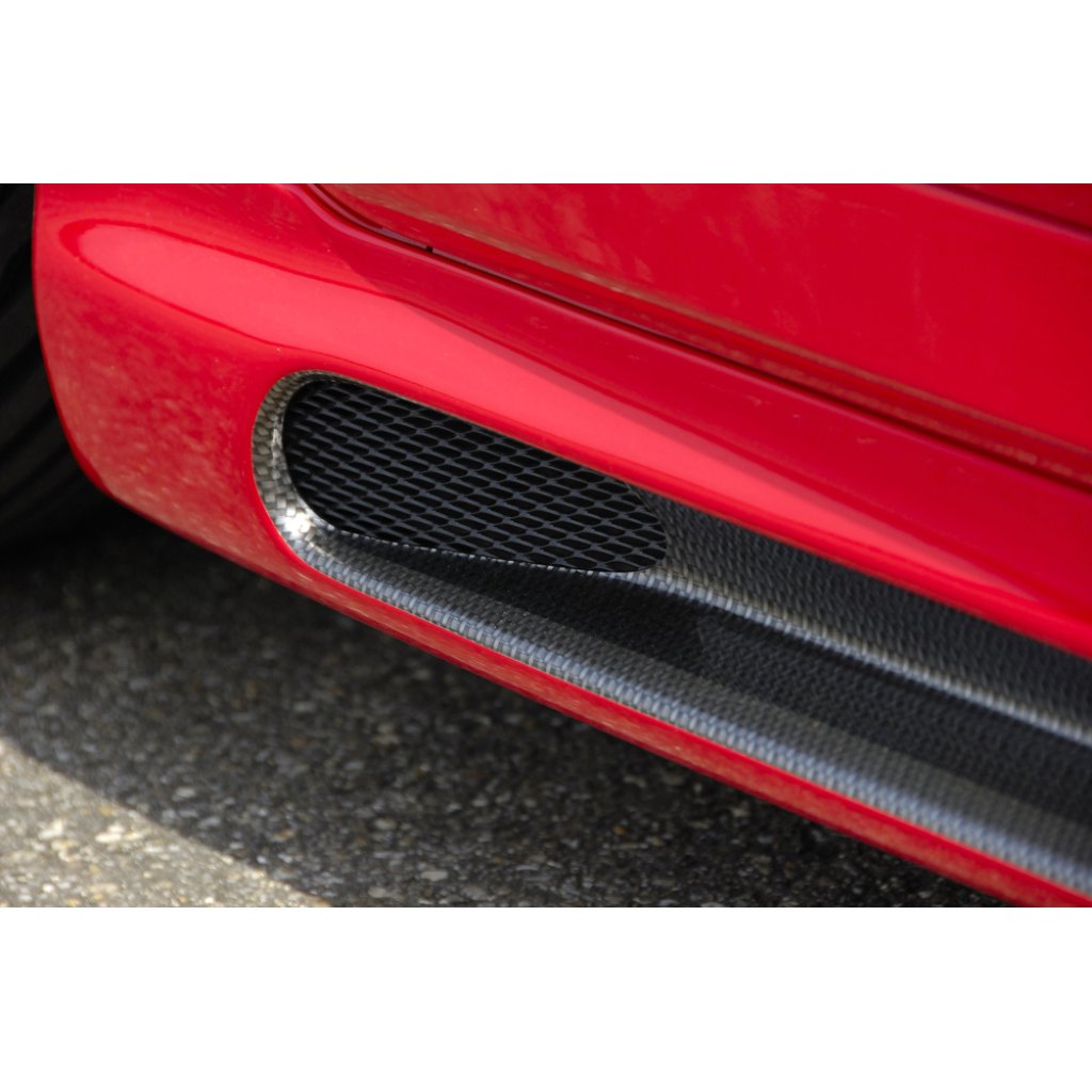 Rieger boční práh mont. strana pravá pro Audi A4 8E avant, sedan po faceliftu, r.v. 11/00-10/04, 11/04-, plast ABS s povrchovou úpravou Carbon-Look, s prolisem a výřezem