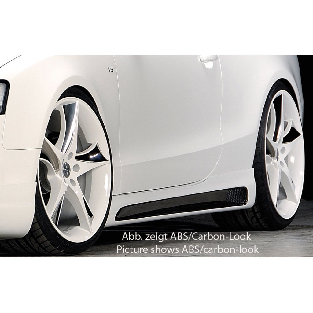 Rieger boční práh mont. strana pravá pro Audi A5 B8, B81 Sportback vč. faceliftu, r.v. 06/07-07/11, 10/11-06/16, plast ABS bez povrchové úpravy, s prolisem a výřezem