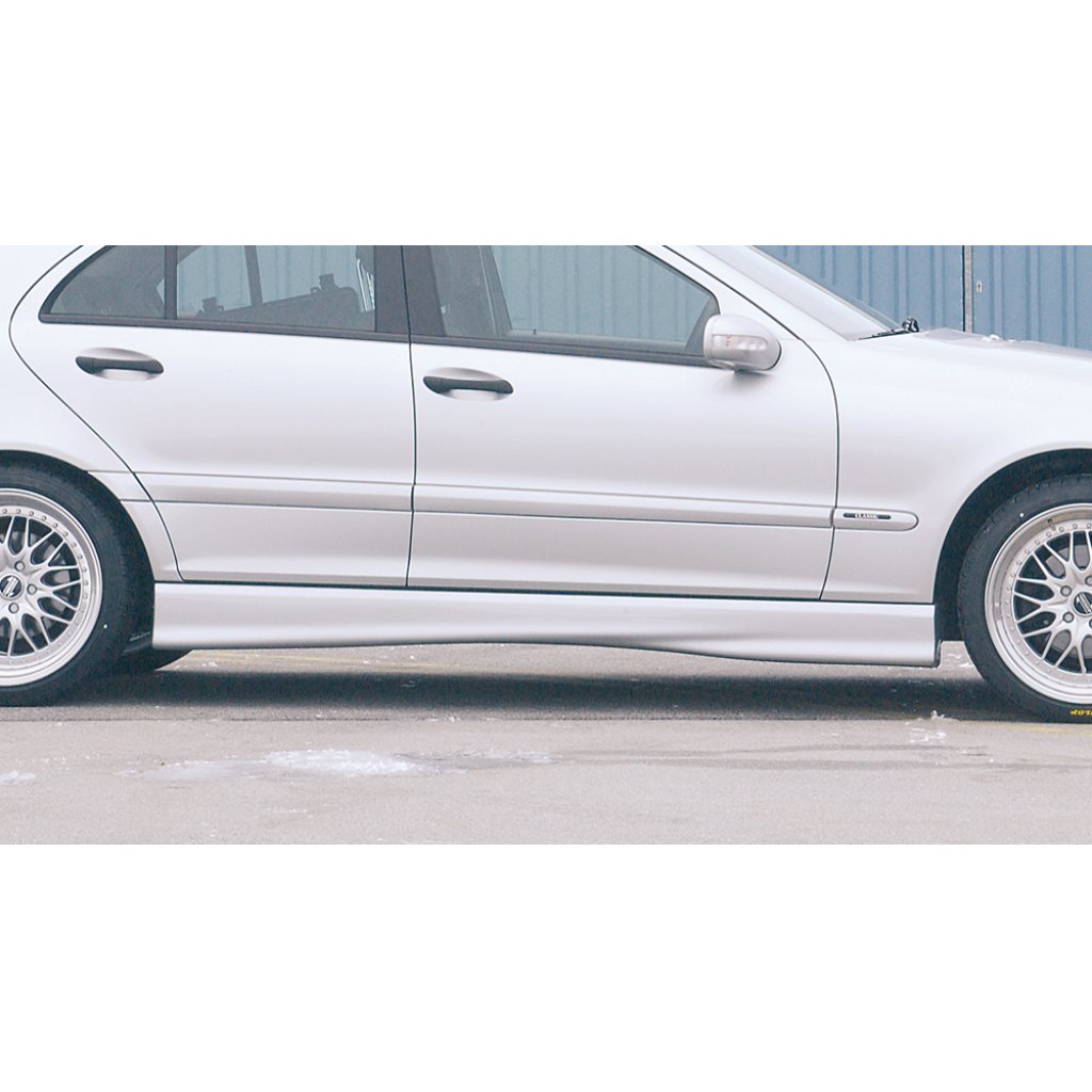 Rieger boční práh mont. strana pravá pro Mercedes třída C W203 sedan, sportcoupe, t-model, r.v. 05/00-, plast ABS bez povrchové úpravy