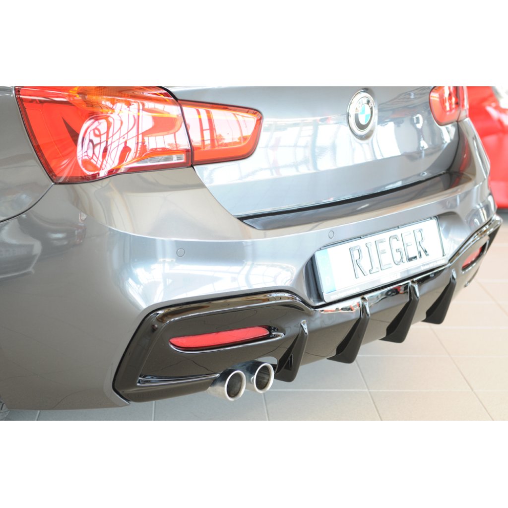 Rieger Heckeinsatz (Typ: 88171) pro BMW řada 1 F21 sedan / 2-dvéř., plast ABS lakovaný do černé lesklé barvy
