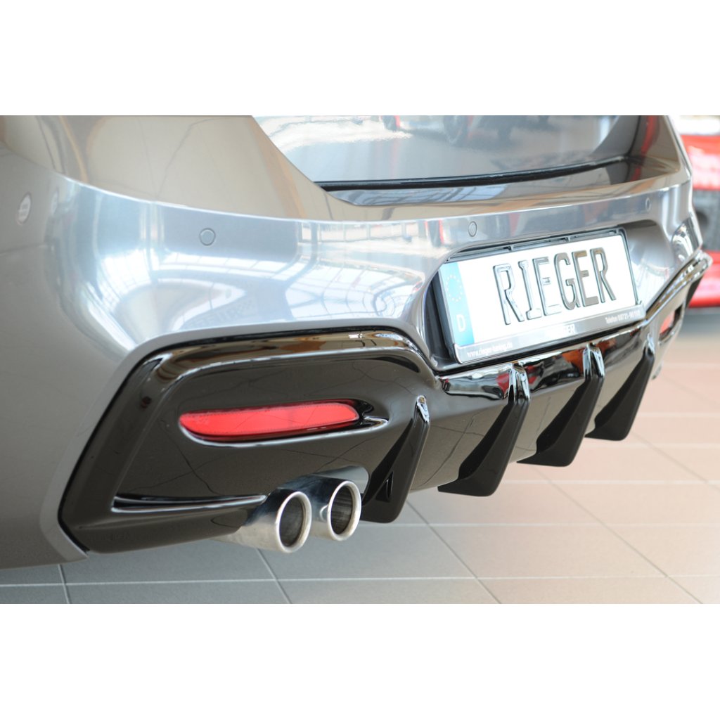 Rieger Heckeinsatz (Typ: 88171) pro BMW řada 1 F21 sedan / 2-dvéř., plast ABS lakovaný do černé lesklé barvy
