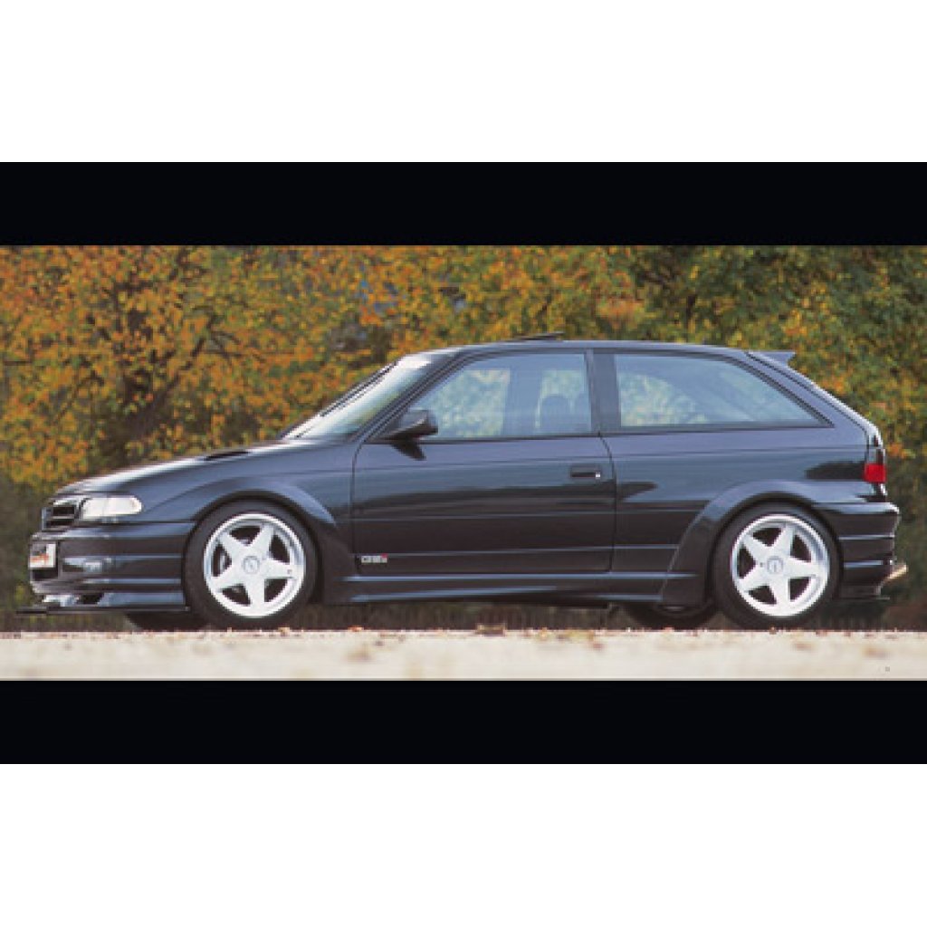 Rieger lem blatníku pro Opel Astra F 3-dvéř., hatchback, GFK (laminát), mont. strana pravá
