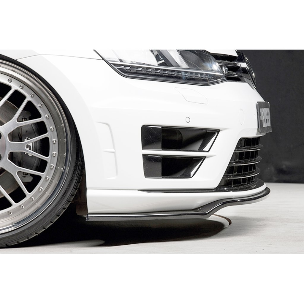 Rieger lipa pod přední nárazník pouze pro R / R-Line pro Volkswagen Golf 7 vč. R 3-dvéř., 5-dvéř. před faceliftem, 10/12-12/16, 12/13-12/16, plast ABS lakovaný do černé lesklé barvy