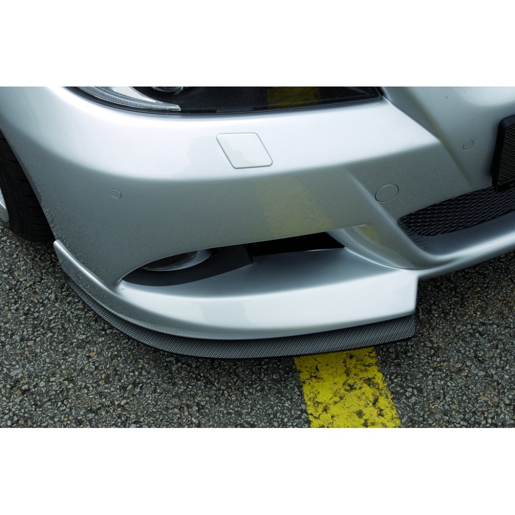 Rieger lipa pod přední nárazník Rieger pro BMW řada 3 E90, E91 sedan, touring před faceliftem, 03/05-08/08, 08/05-08/08, plast ABS s povrchovou úpravou Carbon-Look, pod přední nárazník Rieger obj. kód Y 00053402/10/11/12