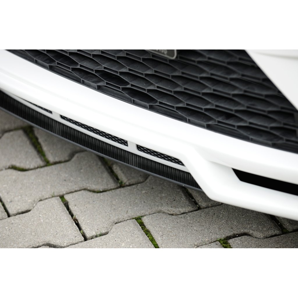 Rieger lipa pod přední nárazník Rieger pro Seat Leon 5F 3-dvéř. (sc), 5-dvéř., 5-dvéř. (ST/Combi) před faceliftem, 10/12-12/16, plast ABS s povrchovou úpravou Carbon-Look