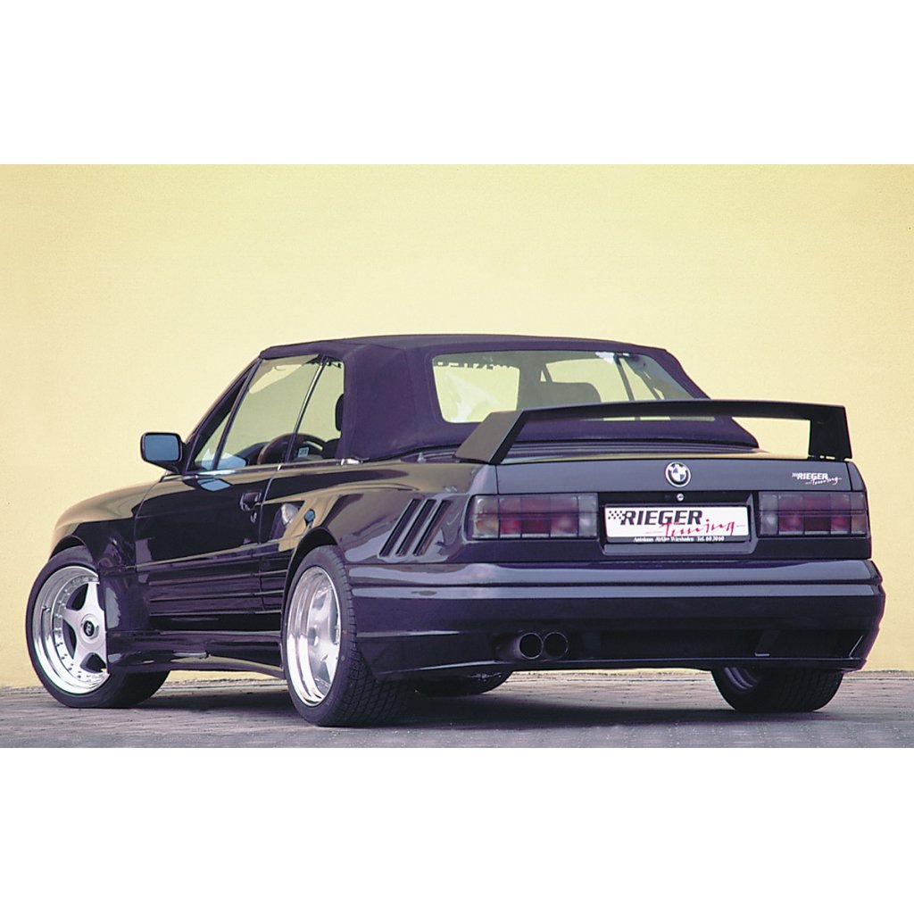Rieger lipa pod zadní nárazník widebody II pro BMW řada 3 E30, plast ABS bez povrchové úpravy