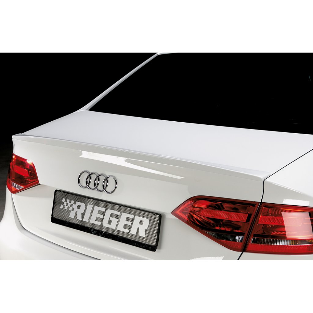 Rieger lišta na hranu víka kufru pro Audi A4 B8, B81 sedan před faceliftem