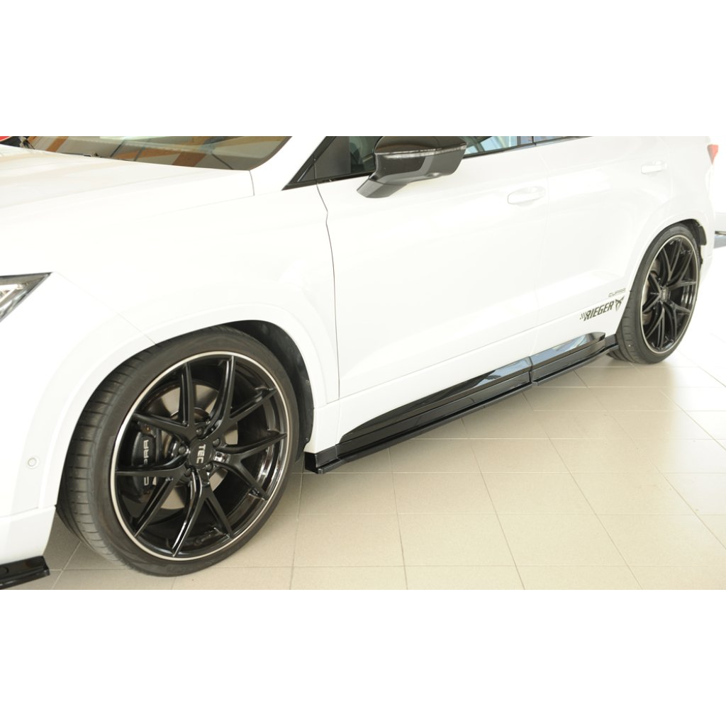Rieger spoiler pod boční práh (3 dílný) mont. strana levá pro Seat Ateca Cupra 5FP, 09/18-07/20, plast ABS lakovaný do černé lesklé barvy