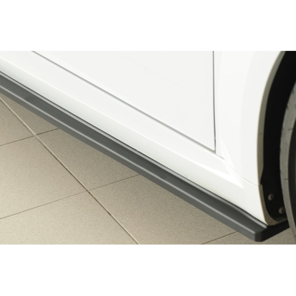 Rieger spoiler pod boční práh (ca. 19mm) mont. strana pravá pro Audi TT RS 8J, 8J1-FV, 8S roadster, r.v. 05/16-08/18, plast ABS bez povrchové úpravy