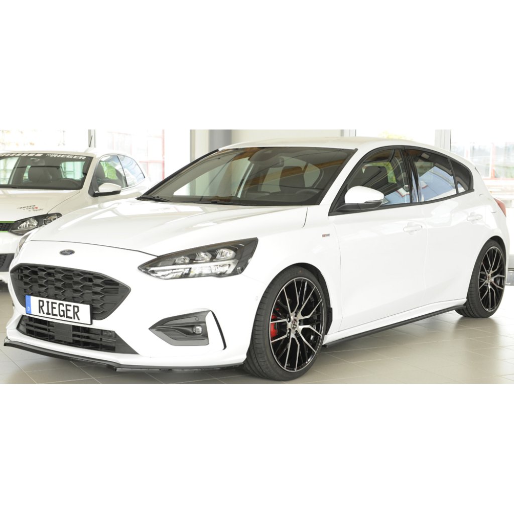 Rieger spoiler pod boční práh mont. strana levá pro Ford Focus 4 DEH, ST 5-dvéř. (combi), 5-dvéř. (hatchback), 5-dvéř. (sedan), 06/19-, 09/18-, plast ABS lakovaný do černé lesklé barvy