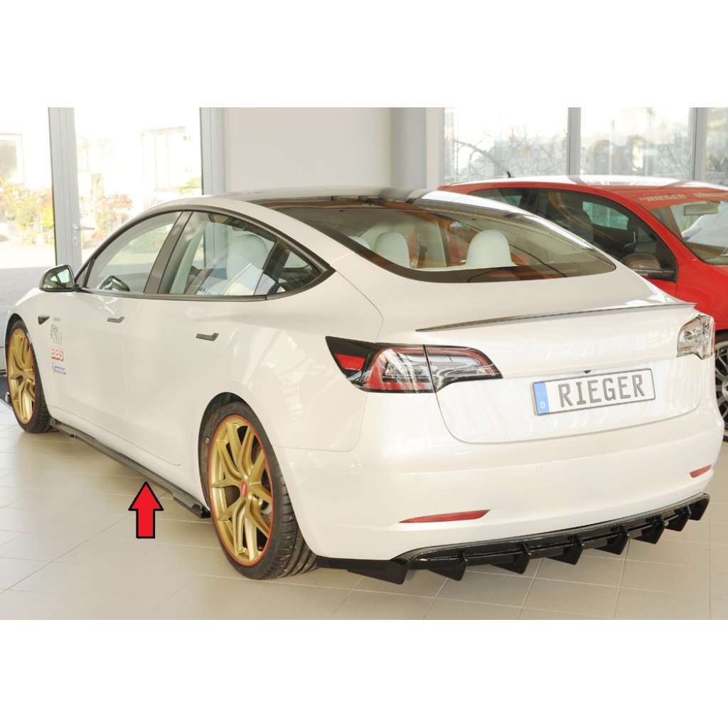 Rieger spoiler pod boční práh mont. strana levá pro Tesla Model 3 003, 06/18-, plast ABS lakovaný do černé lesklé barvy