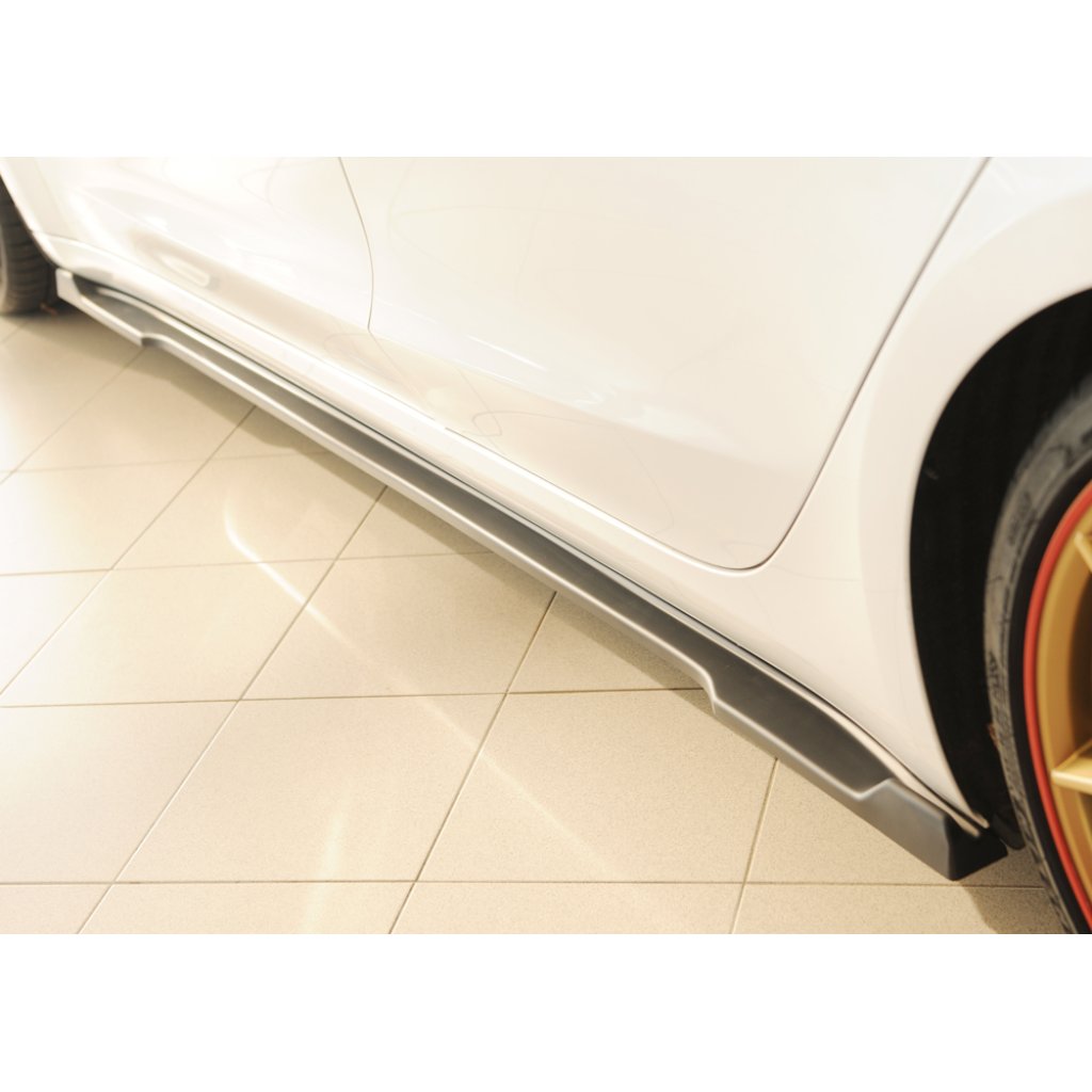 Rieger spoiler pod boční práh mont. strana levá pro Tesla Model 3 003, r.v. 06/18-, plast ABS bez povrchové úpravy