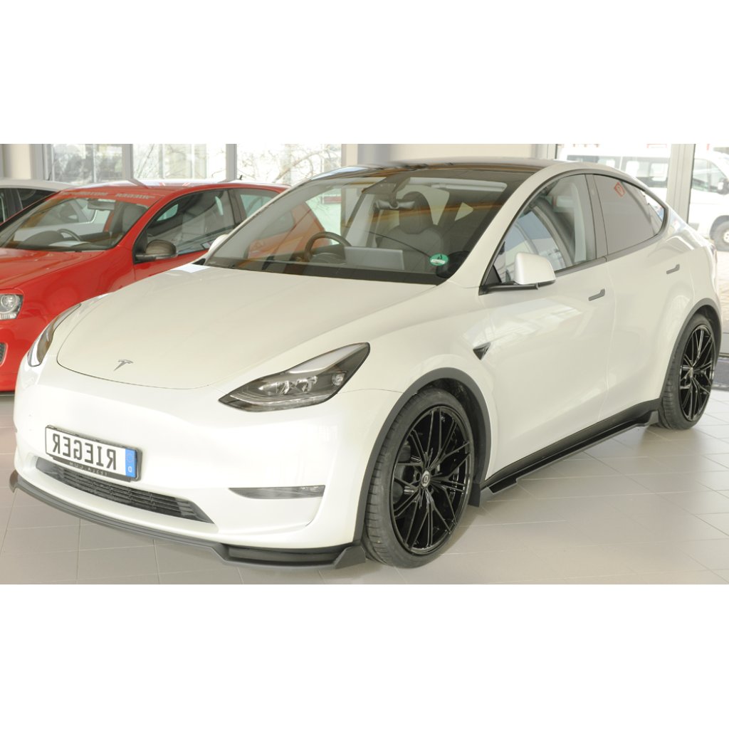 Rieger spoiler pod boční práh mont. strana levá pro Tesla Model Y 003, r.v. 03/20-, plast ABS bez povrchové úpravy