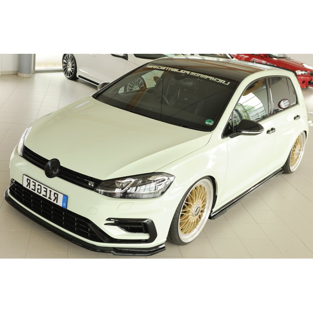 Rieger spoiler pod boční práh mont. strana levá pro Volkswagen Golf 7 R-Line 3-dvéř., 02/17-, plast ABS lakovaný do černé lesklé barvy