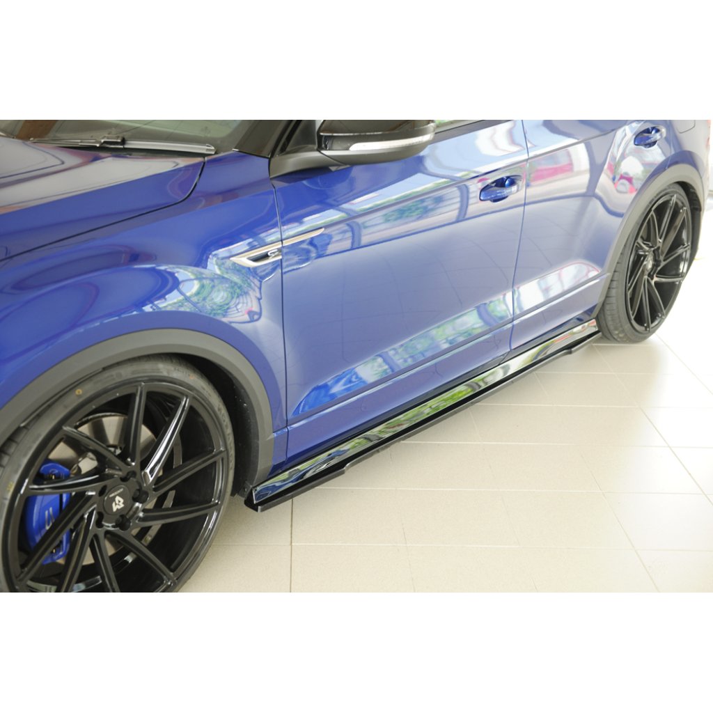 Rieger spoiler pod boční práh mont. strana levá pro Volkswagen T-roc R A1 5-dvéř., 01/22-, plast ABS lakovaný do černé lesklé barvy