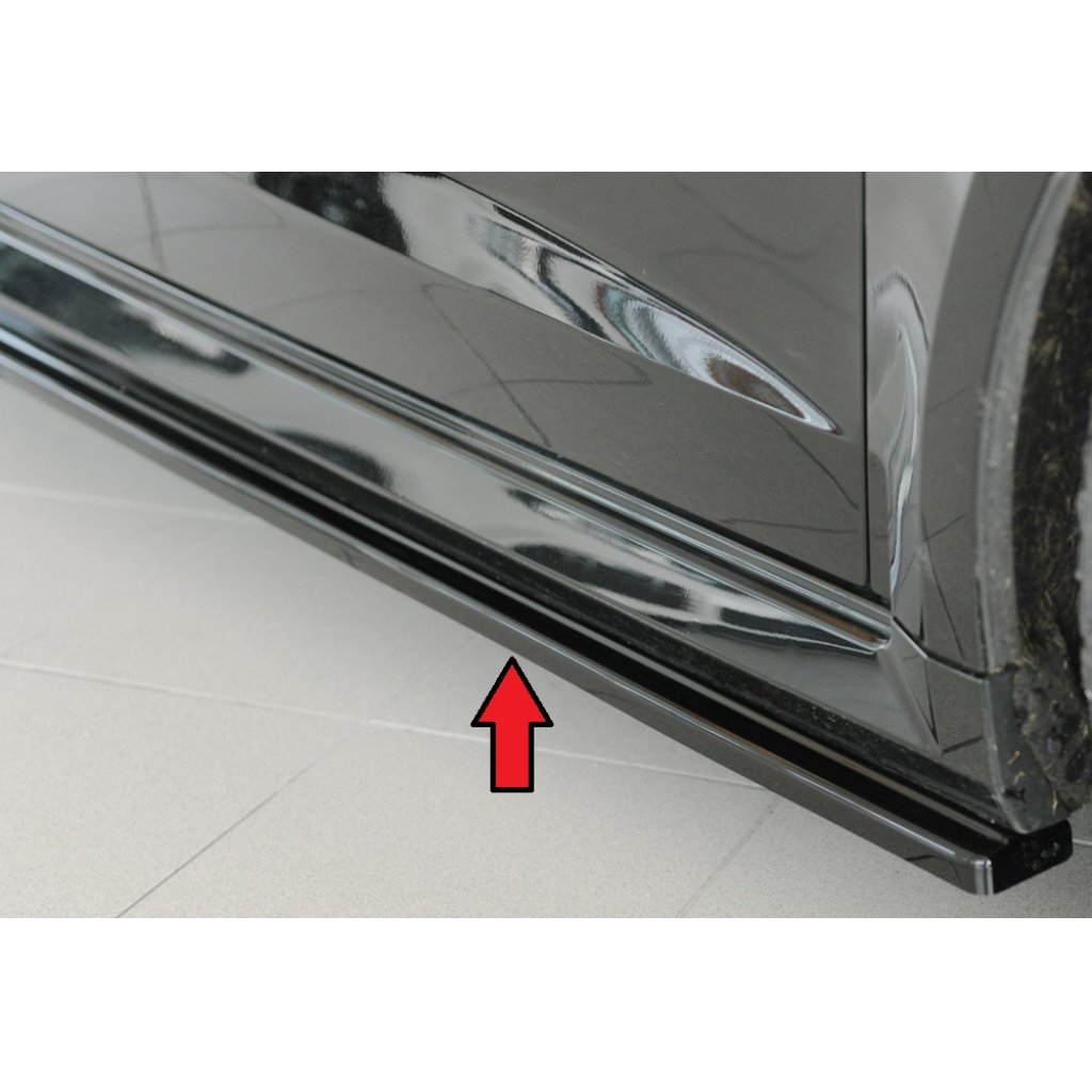 Rieger spoiler pod boční práh mont. strana pravá pro Audi RS3 8V 5-dvéř. (sportback 8VA / 8VF), 02/17-, plast ABS lakovaný do černé lesklé barvy