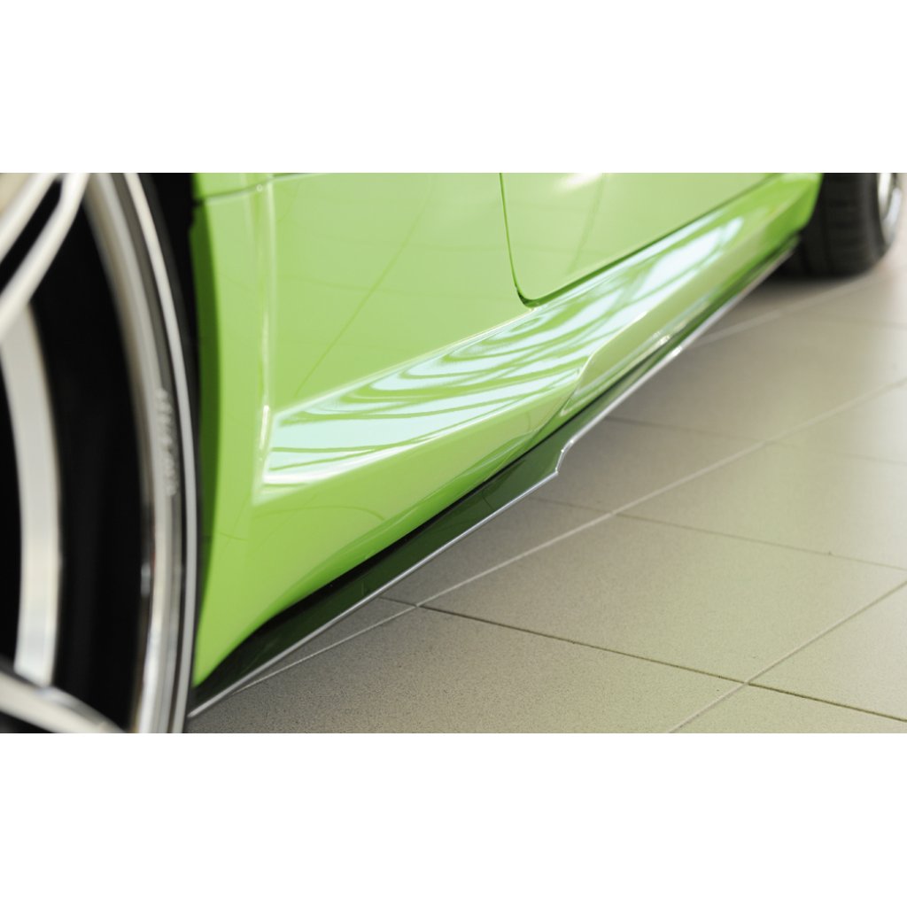 Rieger spoiler pod boční práh mont. strana pravá pro Audi TT RS 8J, 8J1-FV, 8S kupé, roadster před faceliftem, r.v. 05/16-08/18, plast ABS bez povrchové úpravy