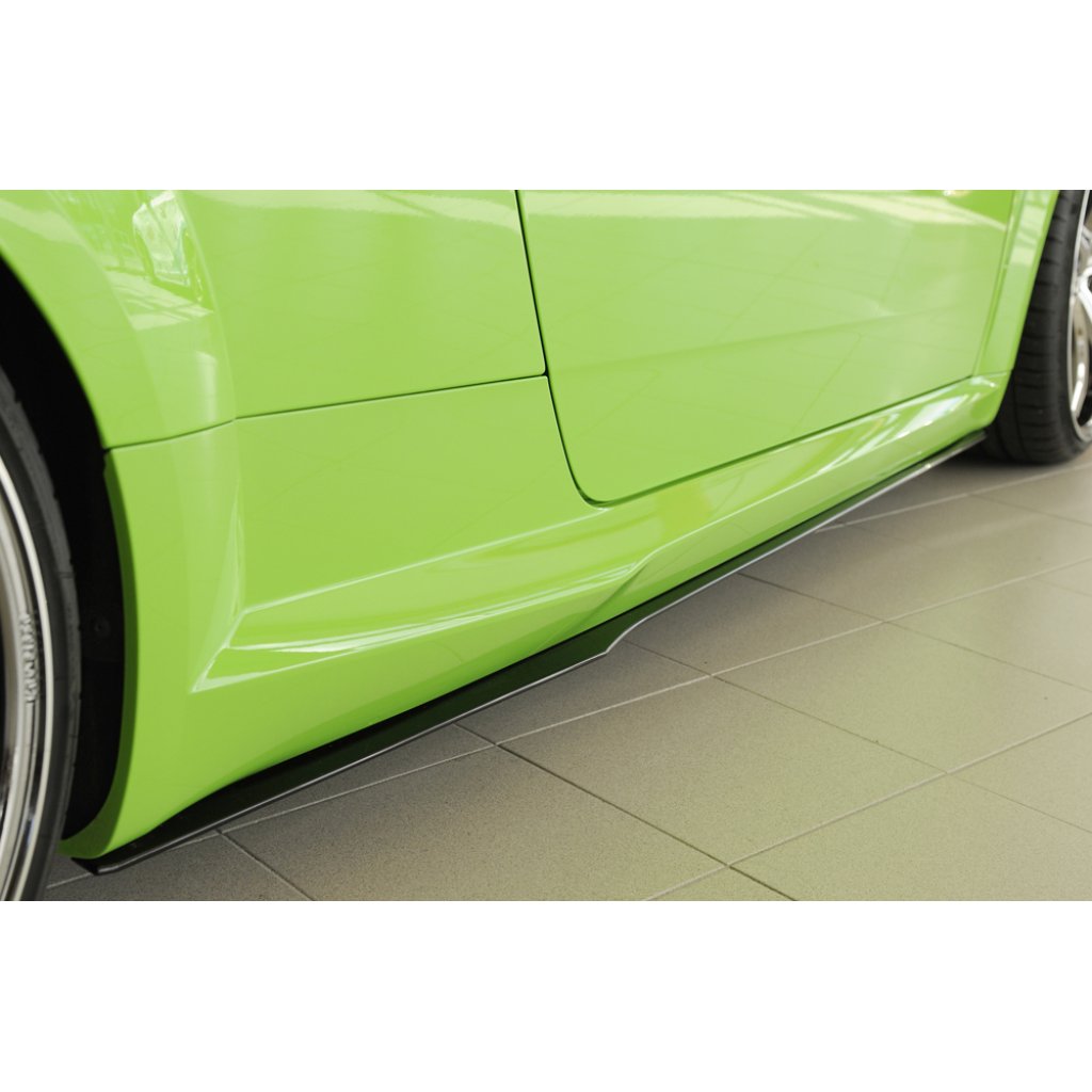 Rieger spoiler pod boční práh mont. strana pravá pro Audi TT RS 8J, 8J1-FV, 8S kupé, roadster před faceliftem, r.v. 05/16-08/18, plast ABS bez povrchové úpravy