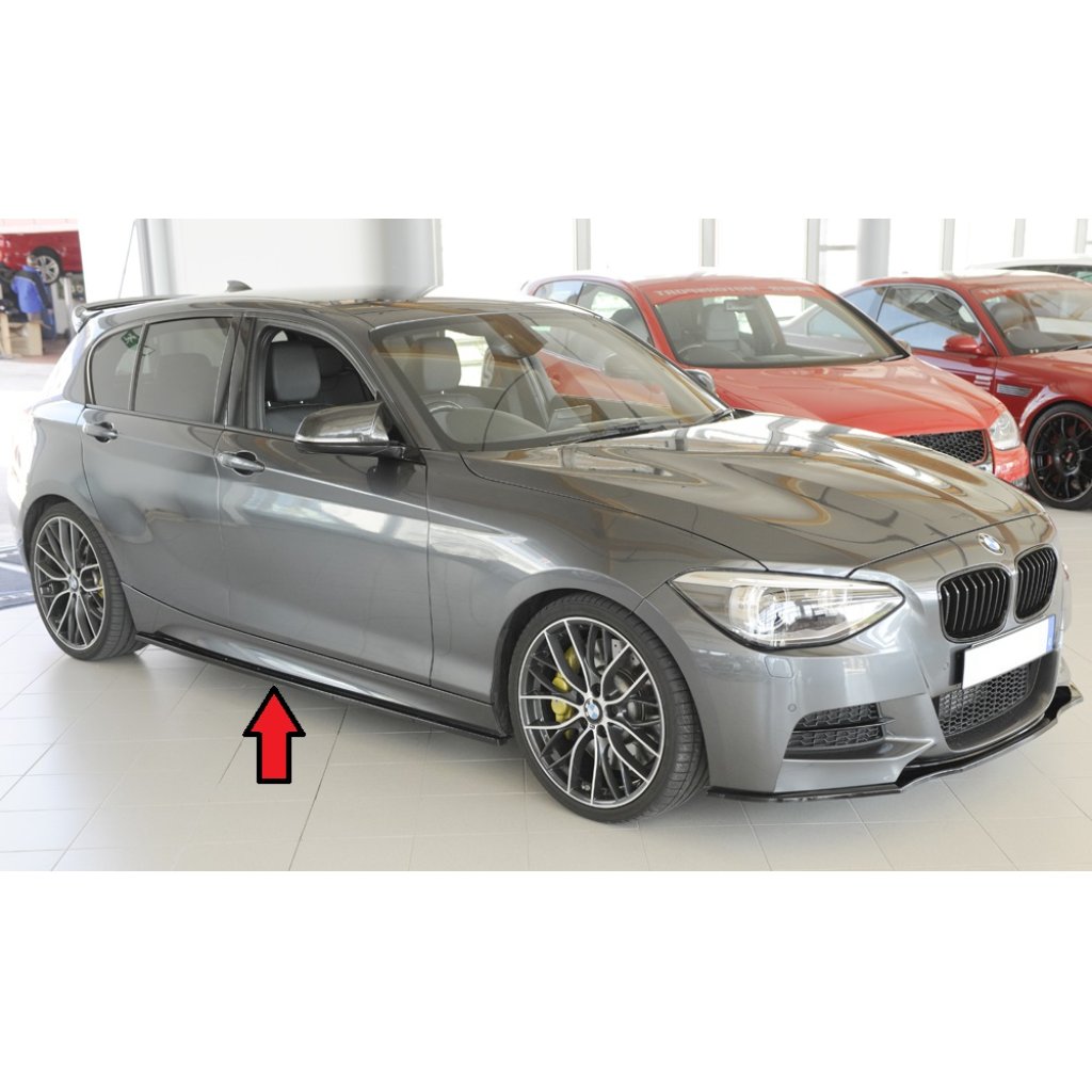 Rieger spoiler pod boční práh mont. strana pravá pro BMW řada 1 F20 sedan / 4-dvéř. vč. faceliftu, 05/2015-, 09/11-03/2015, plast ABS lakovaný do černé lesklé barvy