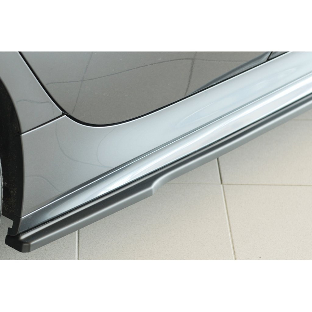 Rieger spoiler pod boční práh mont. strana pravá pro BMW řada 1 F40 hatchback / 4-dr., r.v. 07/19-, plast ABS bez povrchové úpravy