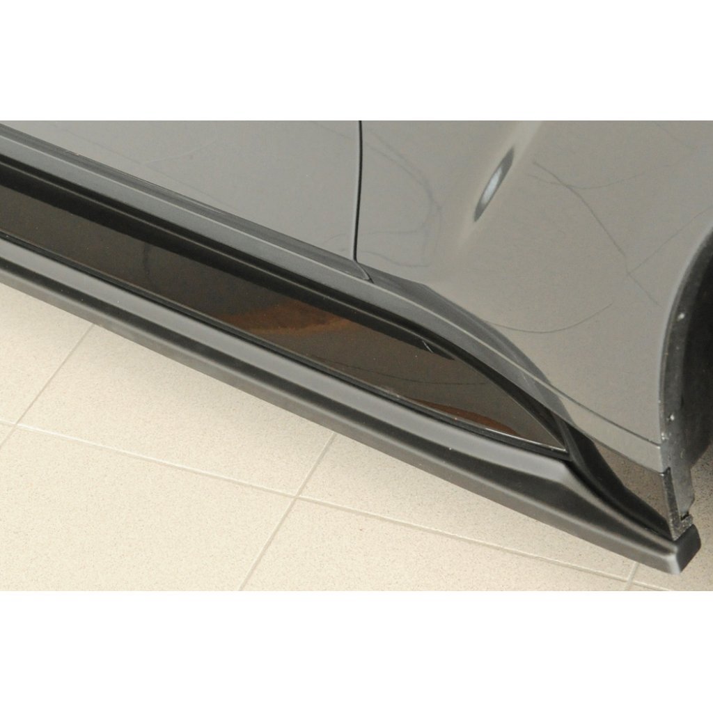 Rieger spoiler pod boční práh mont. strana pravá pro BMW Řada 3 G80 M3 CS G34MKS sedan, r.v. 01/23-, plast ABS bez povrchové úpravy