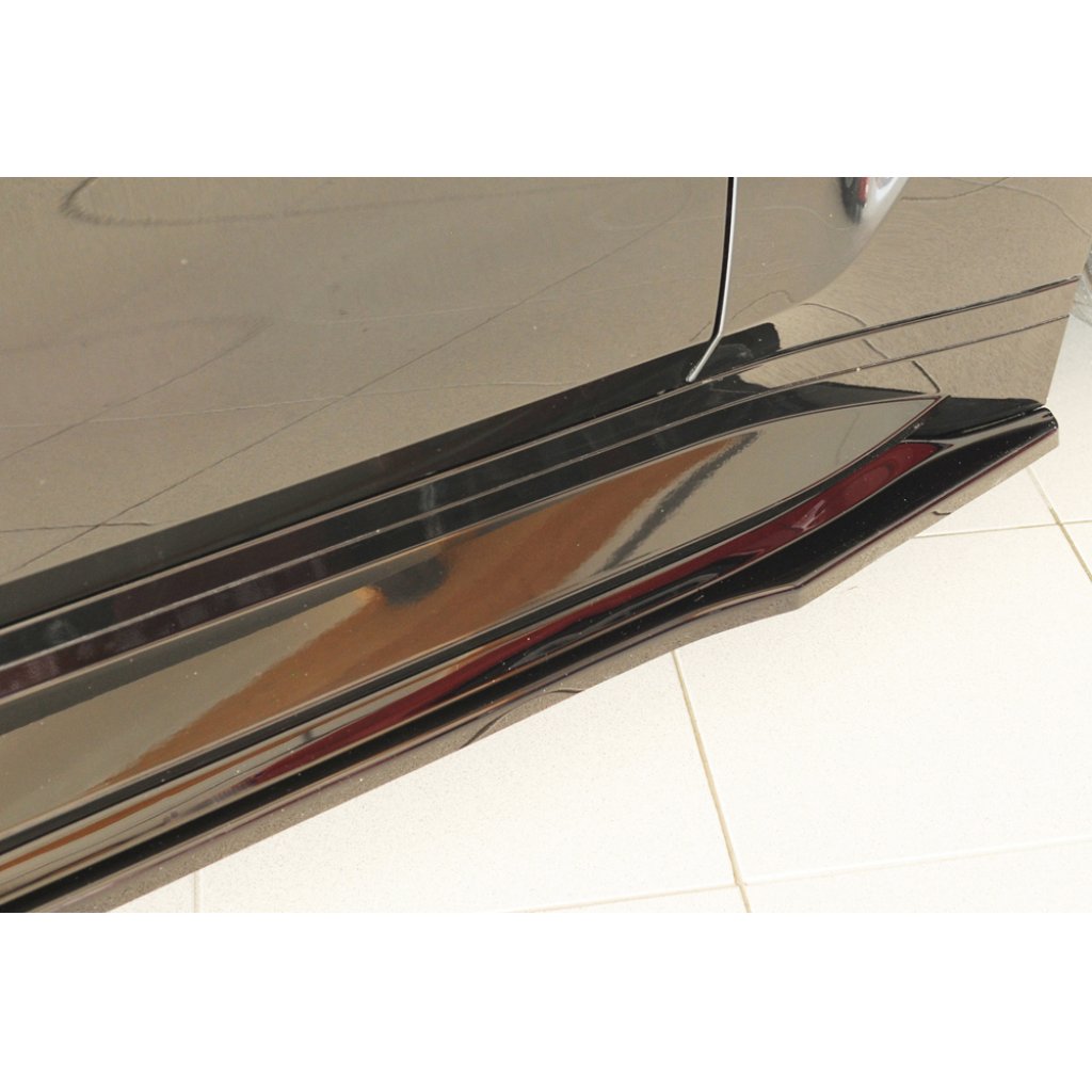 Rieger spoiler pod boční práh mont. strana pravá pro BMW Řada 4 G82 M4 CSL G34MKS kupé, 07/22-, plast ABS lakovaný do černé lesklé barvy