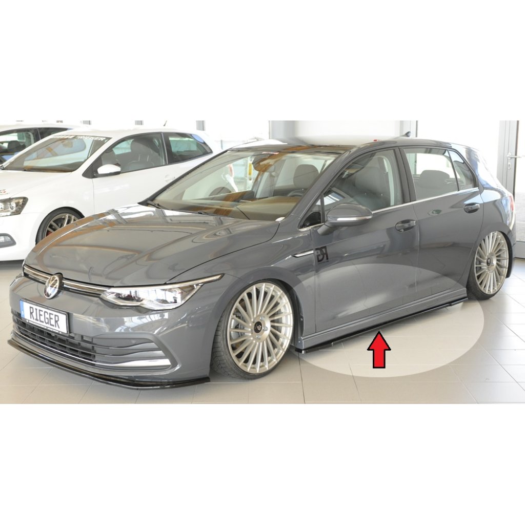 Rieger spoiler pod boční práh mont. strana pravá pro Seat Leon 5F 5-dvéř., 01/17-, plast ABS lakovaný do černé lesklé barvy